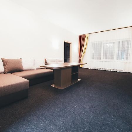 Sunhotel Astravyets Bagian luar foto
