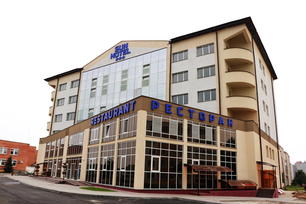 Sunhotel Astravyets Bagian luar foto